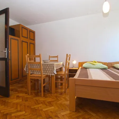 Appartement Apartment Pula 1738